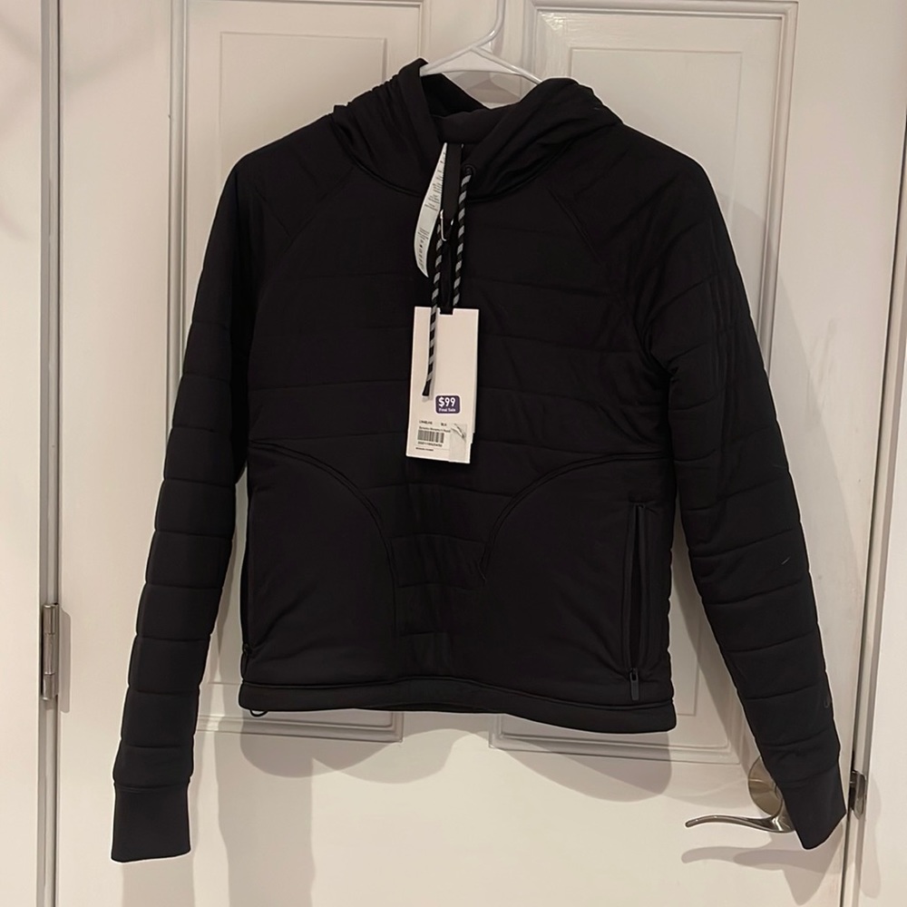 NWT LULULEMON DYNAMIC HOODIE